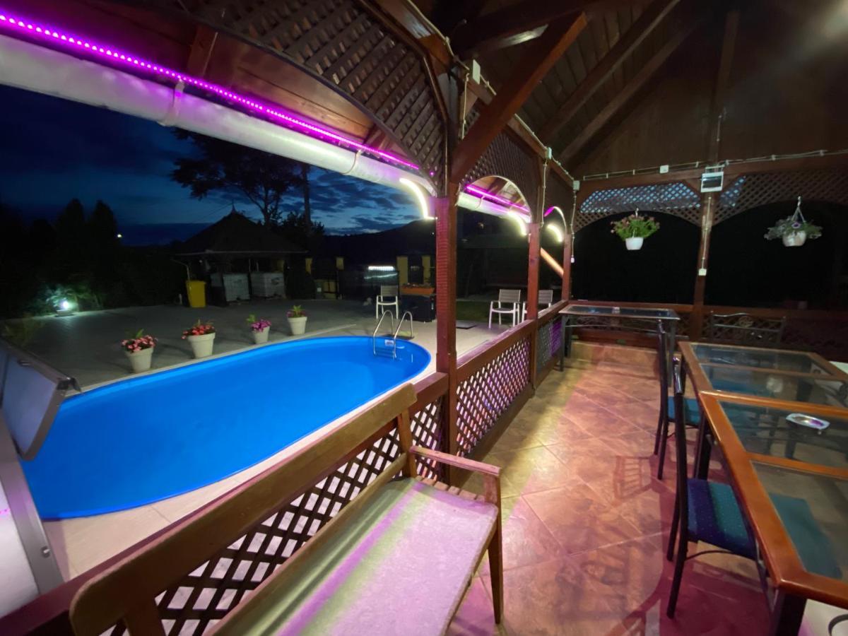 Vila Eszter Otel Sovata Dış mekan fotoğraf